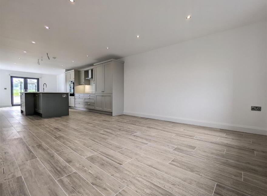 56 Tollymore Road, Newcastle, BT33 0JN
