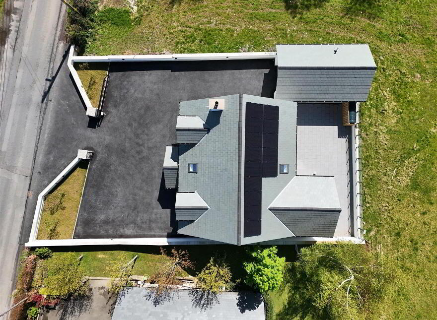 56 Tollymore Road, Newcastle, BT33 0JN