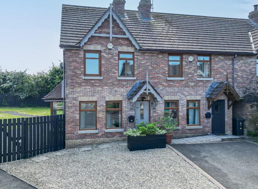 51 Stonebridge Gardens, Conlig, Newtownards, BT23 7QX photo