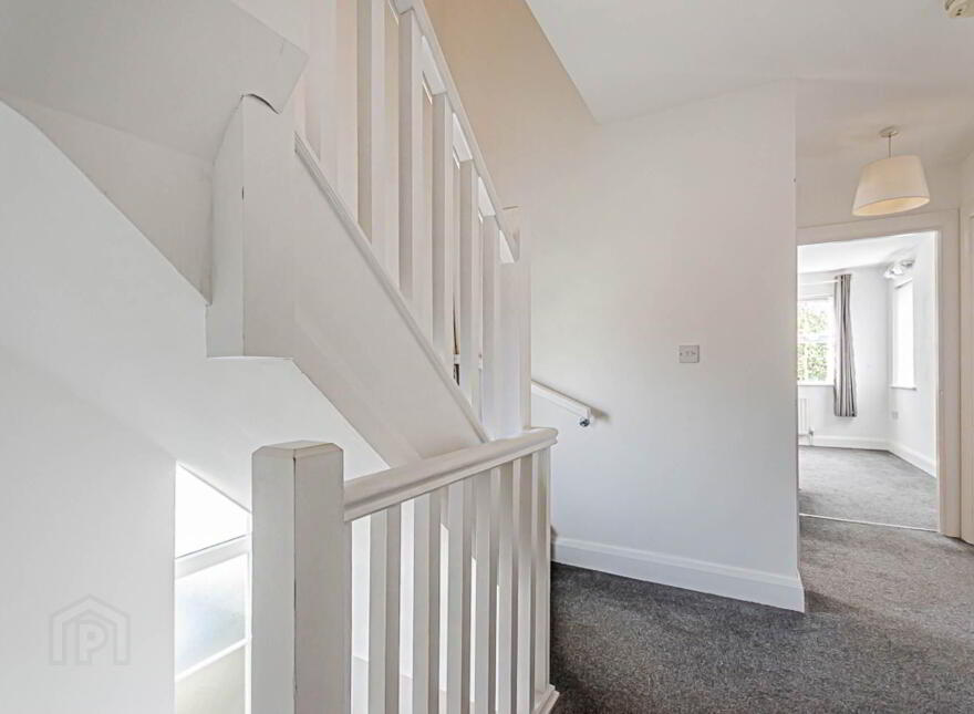 6 Kingsway Court, Kings Road, Belfast, BT5 7EW