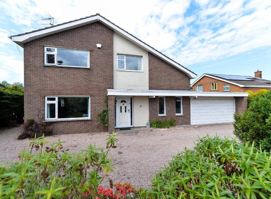 15 Manse Park, Newtownards, BT23 4TN photo