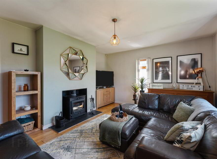 12 Malone Drive, Downpatrick, BT30 6UD