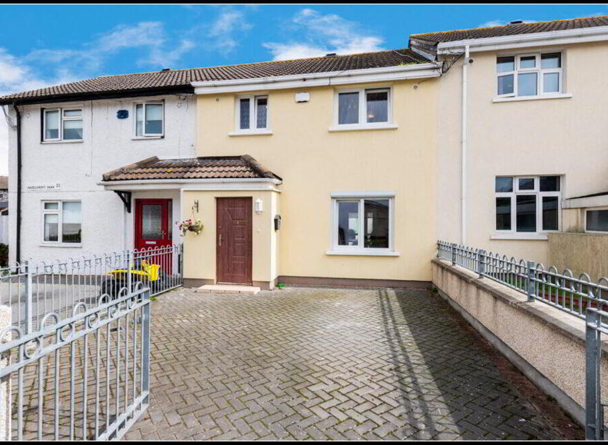 2 Hazelcroft Park, Finglas, Dublin, D11X2T4 photo