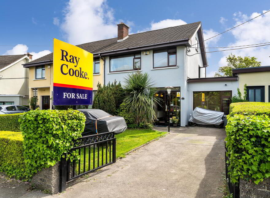 13 Castle Park, Clondalkin, Dublin, D22HK20 photo