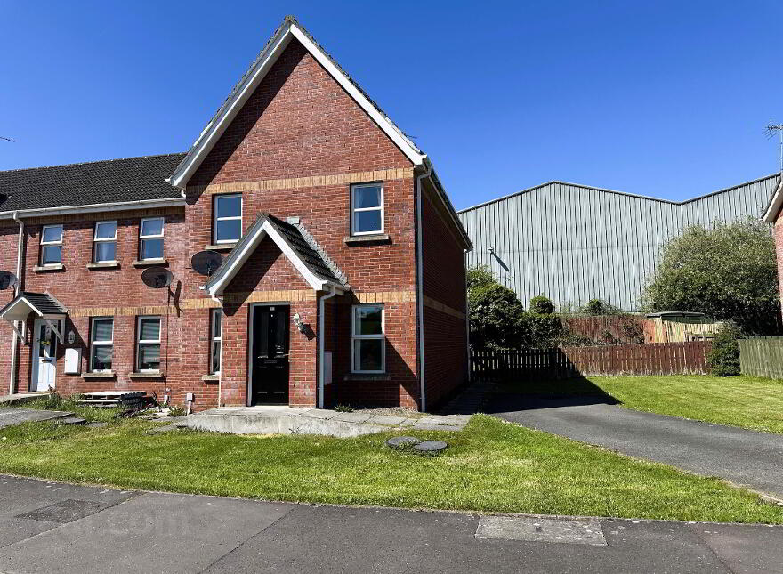 50 Oak Grove, Banbridge, BT32 3GT photo