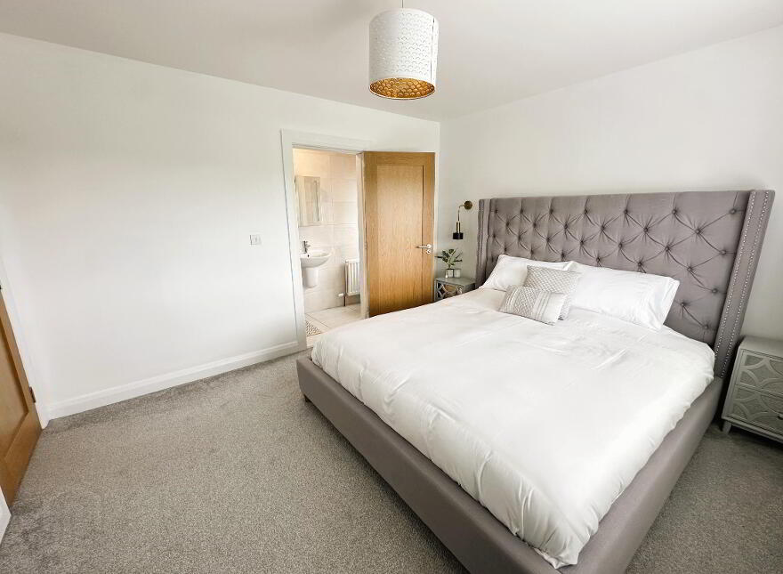 5 Loughans View, Gilford, BT63 6FF