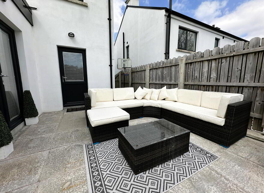 5 Loughans View, Gilford, BT63 6FF