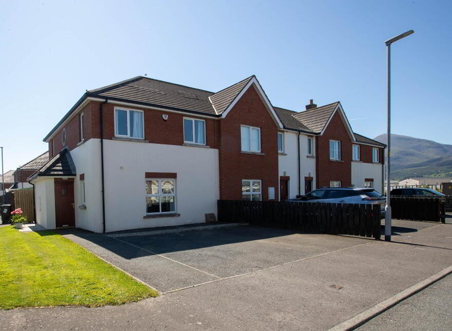 91 Boulevard Park, Newcastle, BT33 0GH photo