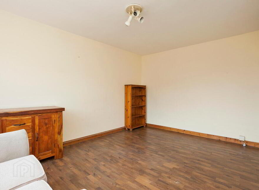5b Windrush Avenue, Four Winds, Belfast, BT8 6LY