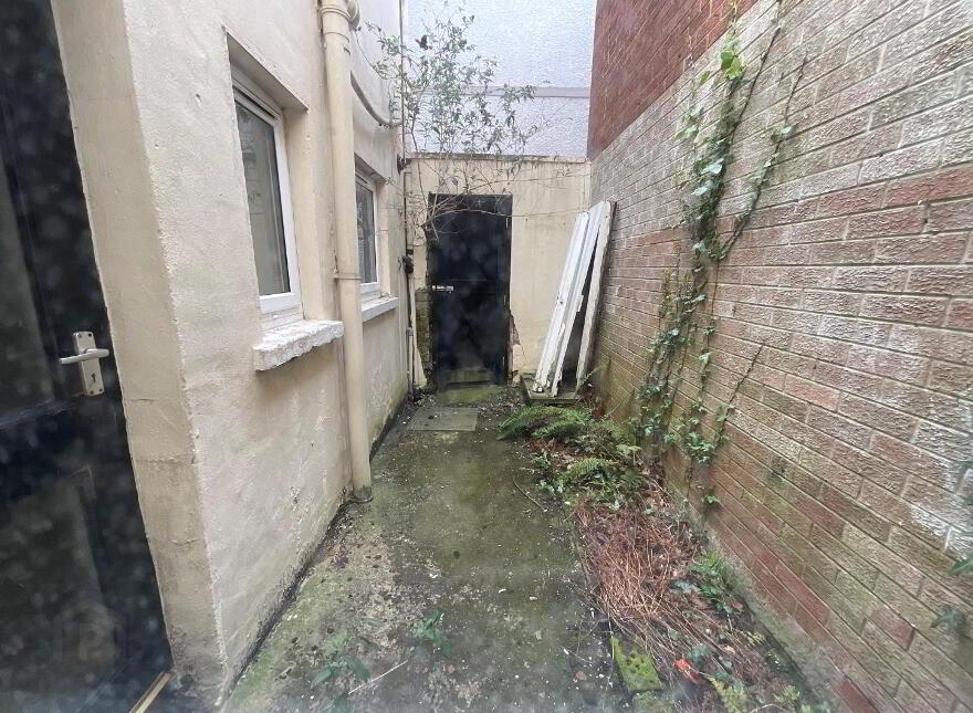 5 Pomona Avenue, Belfast, BT4 3AL