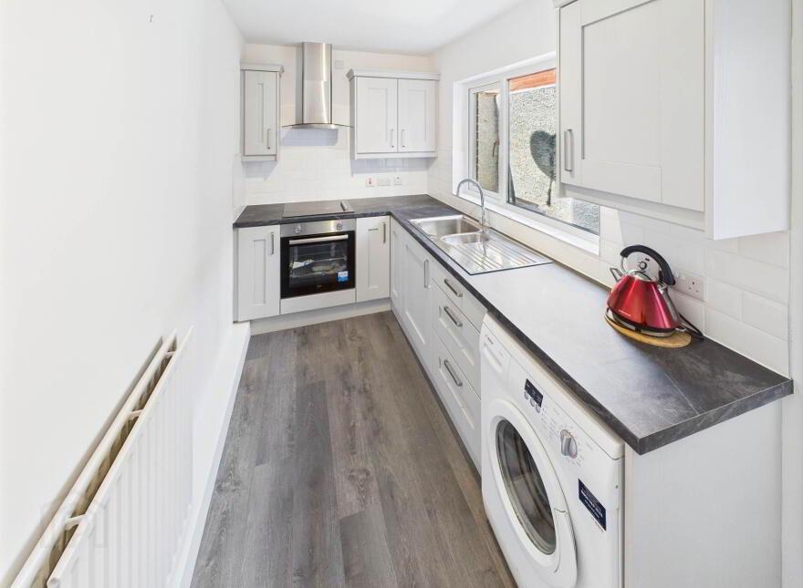 38 Brookland Street, Belfast, BT9 7FZ