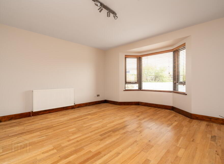 Kinnego, Buncrana, F93K371