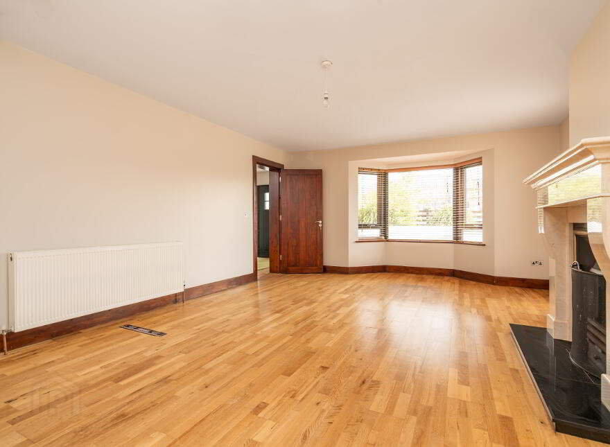 Kinnego, Buncrana, F93K371