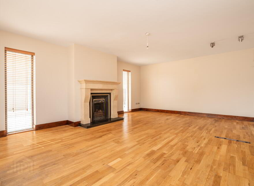 Kinnego, Buncrana, F93K371