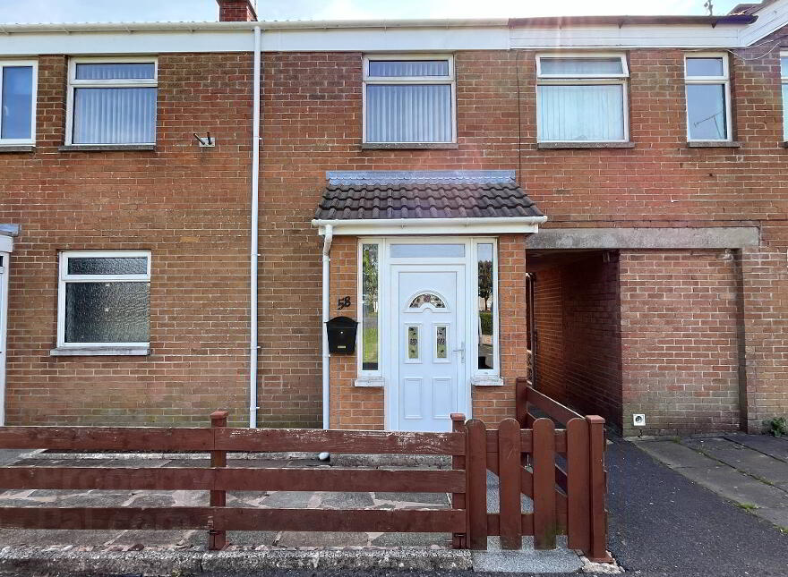 58 Spelga Park, Lurgan, BT66 8ND photo