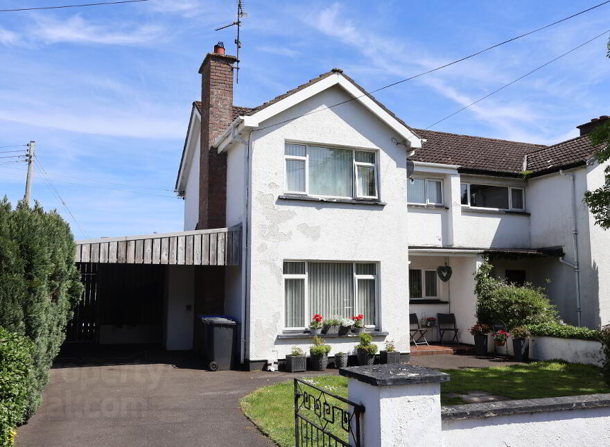 8 Annadale Park, Limavady, BT49 9BW photo
