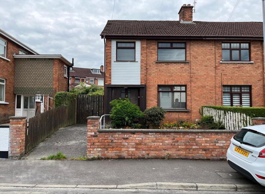 5 Gransha Way, Belfast, BT11 8AQ photo