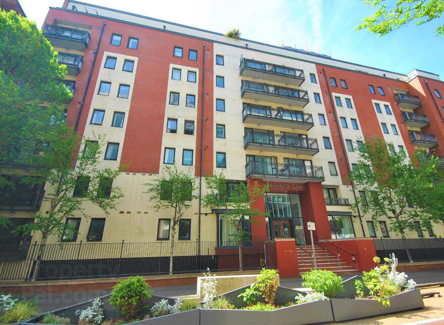 209 Margarita Plaza, Belfast, BT2 8FF photo