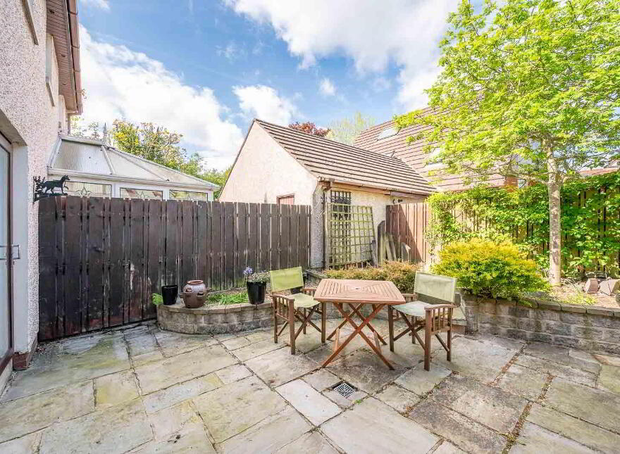 10 Clonallon Court, Belfast, BT4 2AB