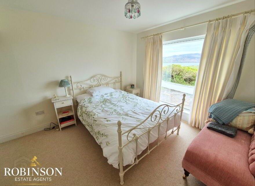 4 Bedroom House, Sandhill, Dunfanaghy, F92W7W4
