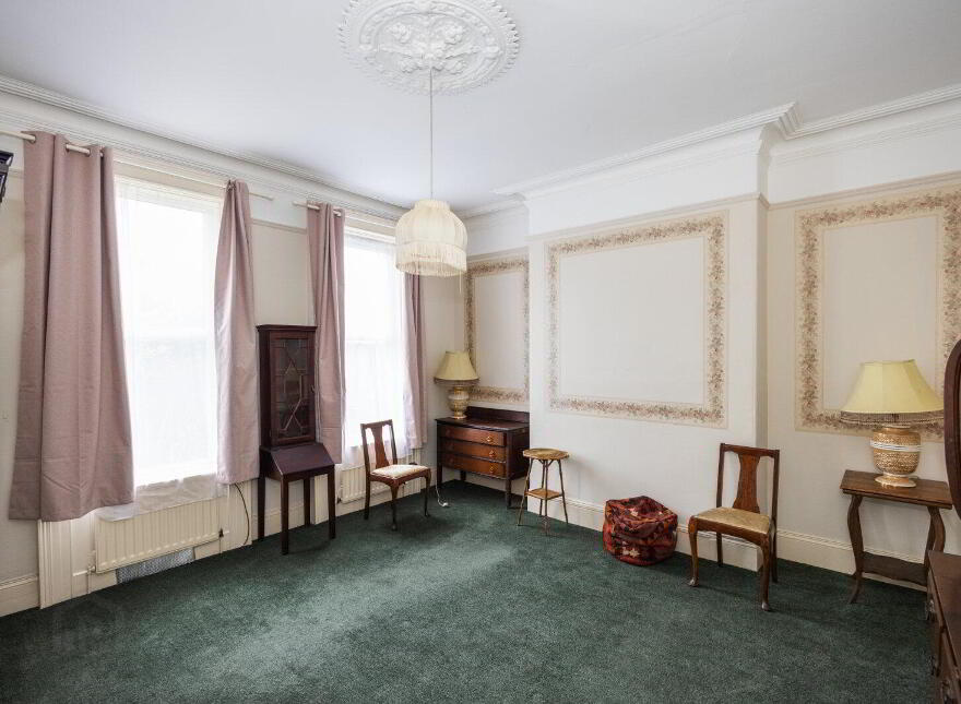 46 Marlborough Park North, Belfast, BT9 6HJ