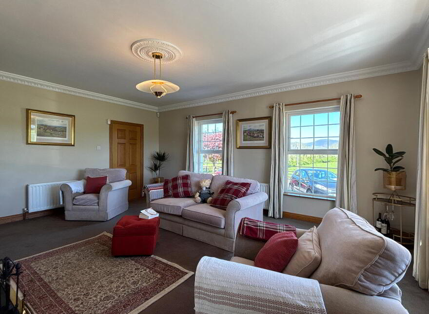 Moortown House, Rathronan, Clonmel, E91XK73