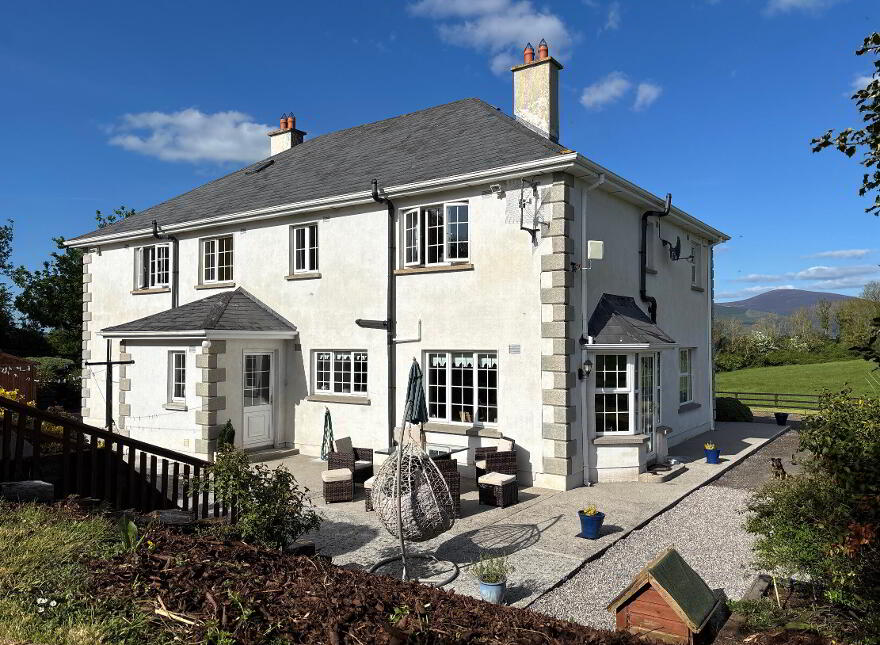 Moortown House, Rathronan, Clonmel, E91XK73