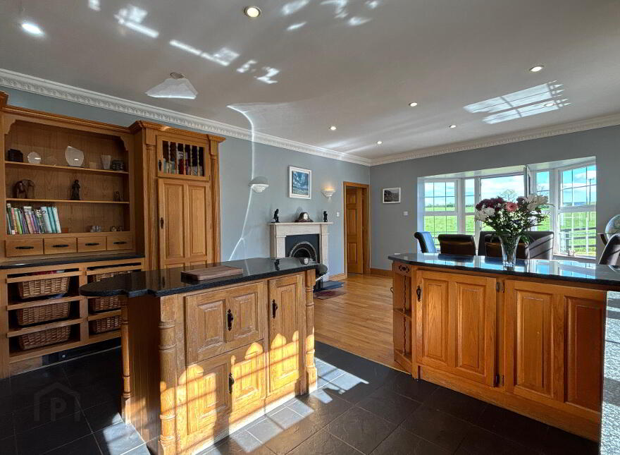 Moortown House, Rathronan, Clonmel, E91XK73