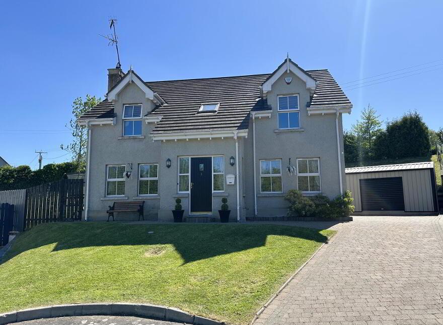 3 Lisnaweelan Court, Banbridge, BT32 3QP photo