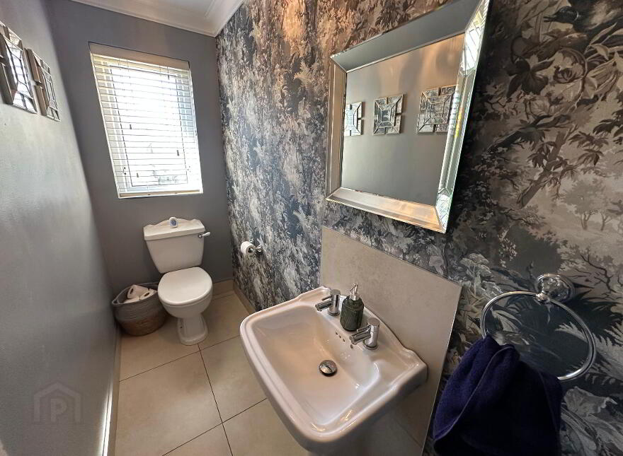 3 Lisnaweelan Court, Banbridge, BT32 3QP