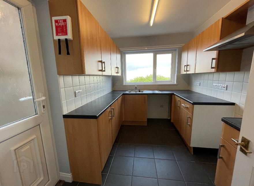 31 Ellis Street, Carrickfergus, BT38 8AY