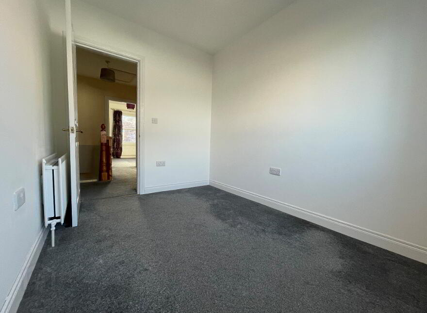 31 Ellis Street, Carrickfergus, BT38 8AY