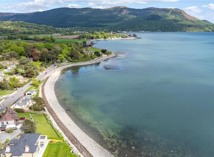37 Rostrevor Road, Warrenpoint, Newry, BT34 3RU