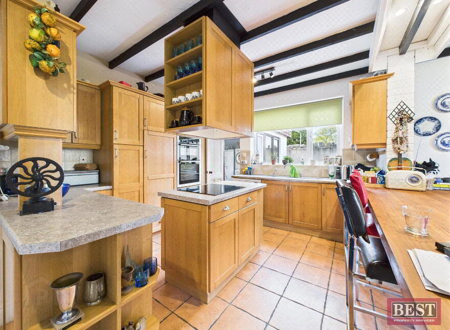 37 Rostrevor Road, Warrenpoint, Newry, BT34 3RU