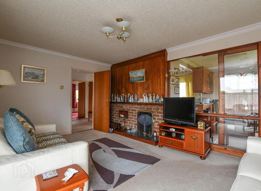 18 Ballymaconnell Road South, Bangor, BT19 6DQ