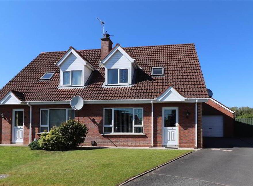 53 Willow Lodge, Old Road, Maghaberry, BT28 2WL photo