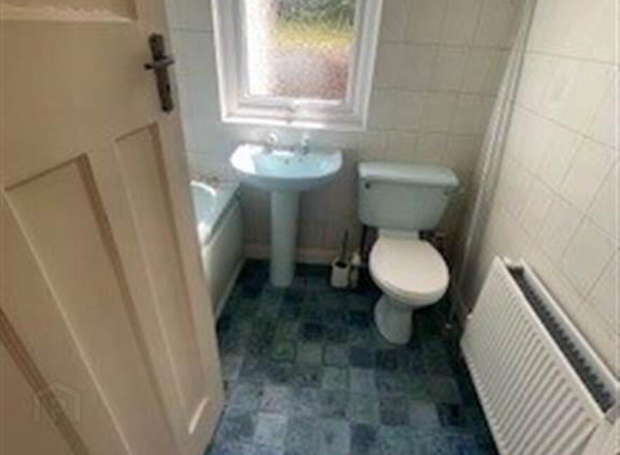 3 Newton Park, Belfast, BT8 6LL