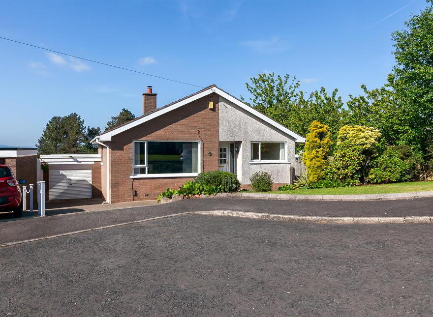 12 Woodcroft Heights, Belfast, BT5 7NX