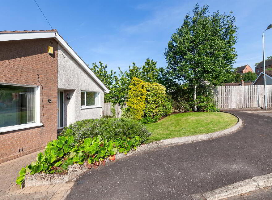 12 Woodcroft Heights, Belfast, BT5 7NX
