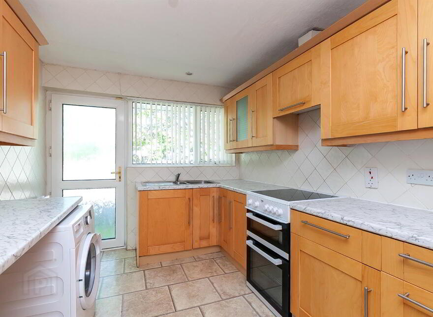 12 Woodcroft Heights, Belfast, BT5 7NX