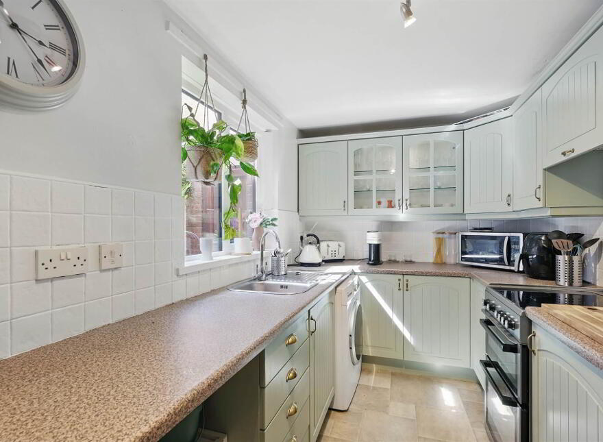 30 Rutland Street, Belfast, BT7 2FJ