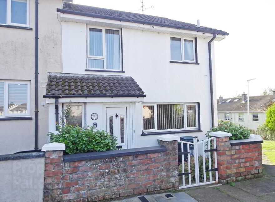 114 Beech Hill, Enniskillen, BT74 4AR photo