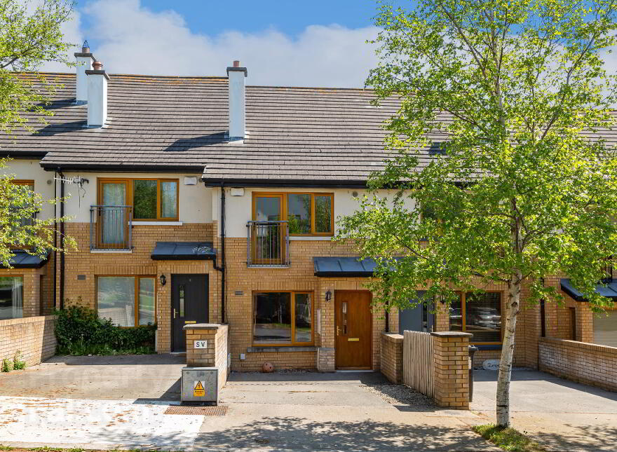 3 Village Gate, Kilcoole, Greystones, A63W132 photo