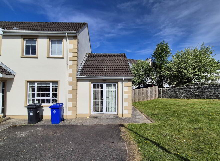 35, B Solomones, Letterkenny, F92X2D8 photo
