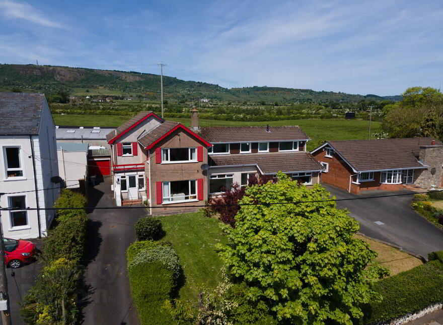 226a Shore Road, Greenisland, Carrickfergus, BT38 8TX photo