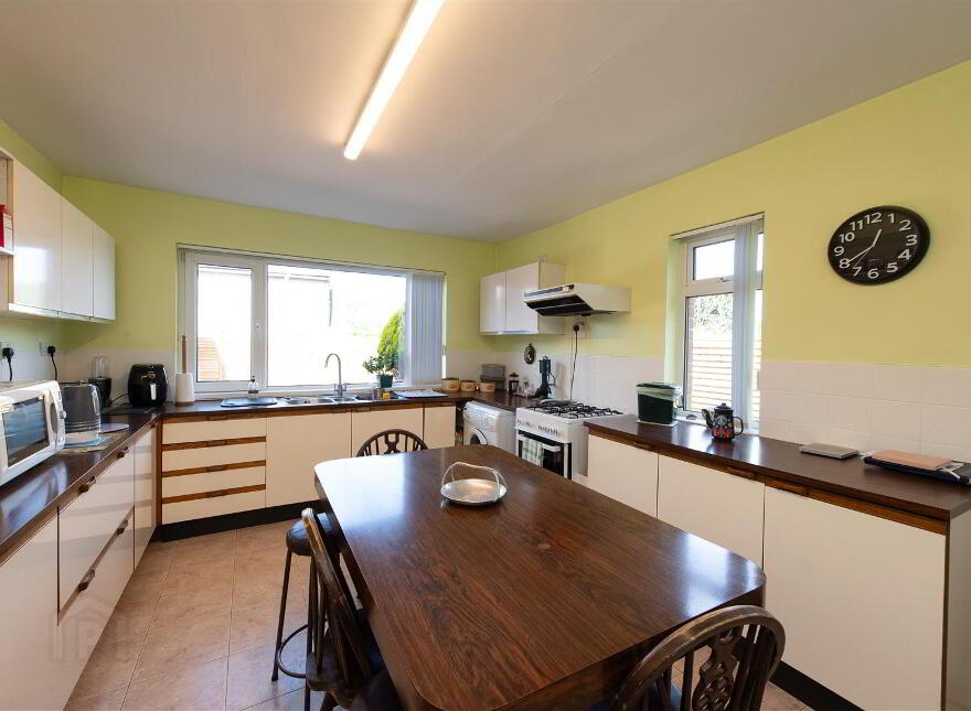 226a Shore Road, Greenisland, Carrickfergus, BT38 8TX
