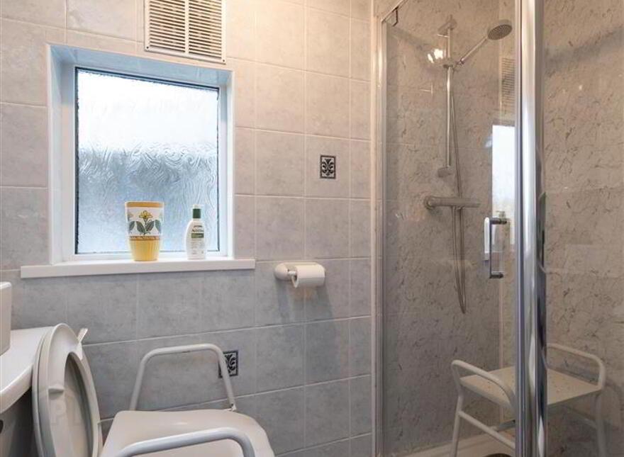 226a Shore Road, Greenisland, Carrickfergus, BT38 8TX