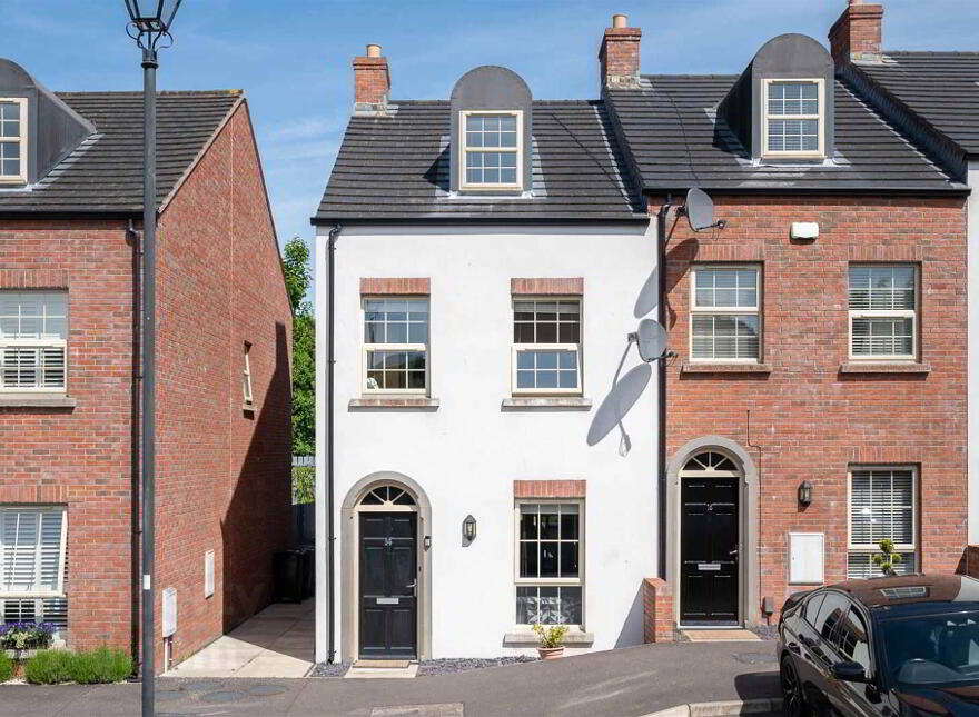 14 Gransha Wood, Dundonald, Belfast, BT16 2FG photo