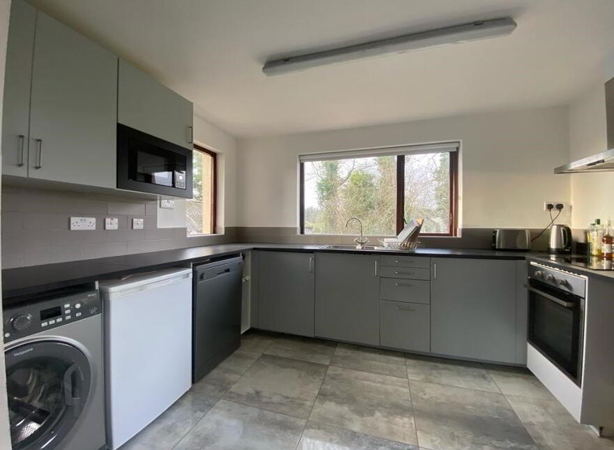 37 Derrygarve Park, Castledawson, Magherafelt, BT45 8EZ
