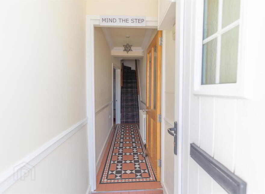 68 Charlotte Street, Warrenpoint, Newry, BT34 3LF